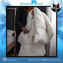 Carica l'immagine nel visualizzatore di Gallery, Piumino letto in piuma D400 Daunenstep