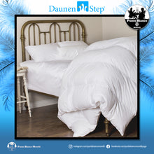 Carica l'immagine nel visualizzatore di Gallery, Piumino letto in piuma D600 Daunenstep