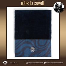Carica l'immagine nel visualizzatore di Gallery, ROBERTO CAVALLI | MACRO ZEBRAGE Set asciugamani in spugna per bagno