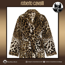 Carica l&#39;immagine nel visualizzatore di Gallery, ROBERTO CAVALLI | BRAVO - ANIMALIER Accappatoio spugna con collo sciallato
