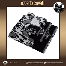 Carica l&#39;immagine nel visualizzatore di Gallery, ROBERTO CAVALLI | LINX Set asciugamani in spugna per bagno
