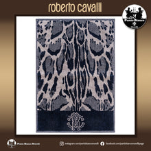 Carica l&#39;immagine nel visualizzatore di Gallery, ROBERTO CAVALLI | LINX Set asciugamani in spugna per bagno
