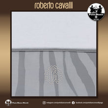 Carica l&#39;immagine nel visualizzatore di Gallery, ROBERTO CAVALLI | MACRO ZEBRAGE Set asciugamani in spugna per bagno
